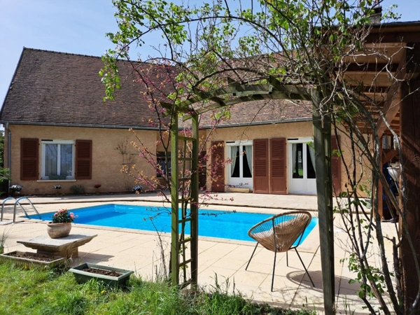 Maison à vendre 6 pièces DRACY LE FORT (71)