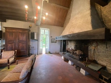 Dpt Saône et Loire (71), à vendre GIVRY maison P7 de 250 m² - Terrain de 1 278,00 m² - Plain pied