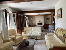 Belle maison  en pierre 8 pièces  à Chatenoy le ROYAL(71)