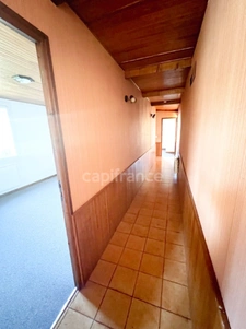 Rare villa for sale in Forcalquier (04) - 220m2, 7 rooms, 6 bedrooms, 800m2 garden, Great Potential