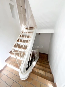 À Vendre Manosque centre historique – Maison de ville 3 pièces avec 2 chambres, garage et cave