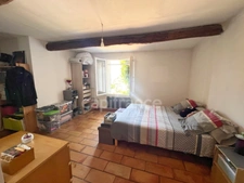 Maison de village 300 m² avec jardin et garage à vendre à Reillanne (04110) – Cœur du Luberon