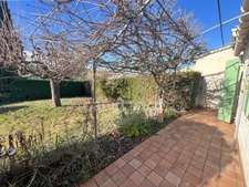 Charming 3-room, 2-bedroom house for sale in REILLANNE (04) - 650m2 garden, in a quiet location