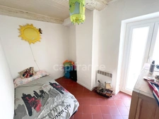 For Sale: Charming 7-room, 3-bedroom village house in VILLENEUVE (04180)