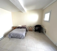 For sale in Forcalquier - Beautiful 2-bedroom apartment with sunny terrace