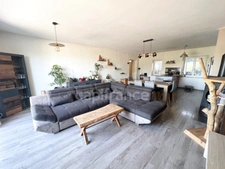 Maison de village 300 m² avec jardin et garage à vendre à Reillanne (04110) – Cœur du Luberon
