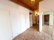 Elegant apartment for sale, 3 rooms, 2 bedrooms, 77m2, Porte de la Saunerie, MANOSQUE (04)
