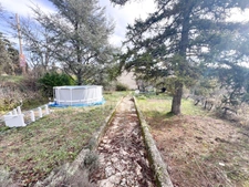 Detached house with 5 rooms, 4 bedrooms, 123 m² with full basement, 1300 m² plot and panoramic view in REILLANNE (04)