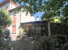 Maison à vendre à Digne-les-Bains – 115 m², 4 chambres, jardin arboré de 300 m², fort potentiel
