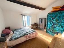 Maison Ferme avec 18 hectares à vendre à La Rochegiron (04150) proche Banon, Alpes-de-Haute-Provence
