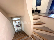 Maison de village 300 m² avec jardin et garage à vendre à Reillanne (04110) – Cœur du Luberon
