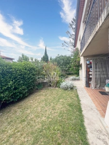 House for sale in Manosque Les Varzelles - 155m2, 4 bedrooms, 740m2 garden