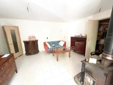 Maison à vendre à Digne-les-Bains – 115 m², 4 chambres, jardin arboré de 300 m², fort potentiel