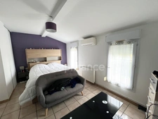 House for sale, 4 rooms, VOLX (04)