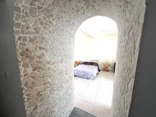 For sale in Forcalquier - Beautiful 2-bedroom apartment with sunny terrace