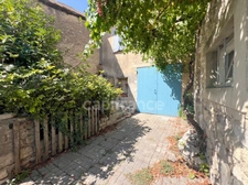 Maison de village 300 m² avec jardin et garage à vendre à Reillanne (04110) – Cœur du Luberon