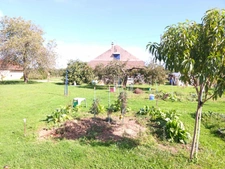 🏡 Maison familiale de plain-pied avec grand jardin – Les Essards-Taignevaux (39120)