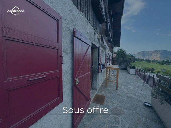 Maison familiale à vendre 7 pièces, 5 chambres, jardin, piscine et garage, MARIGNIER (74)