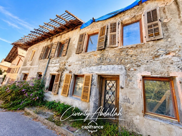 Maison à vendre 11 pièces AITON (73) MAISON DE CARACTÈRE À RÉNOVER – FORT POTENTIEL IMMOBILIER