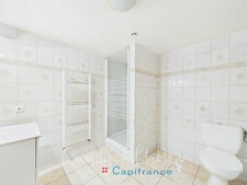 Appartement à vendre 2 pièces FRONTENEX (73)- T2 45 M² AVEC PARKING COUVERT ET CELLIER 