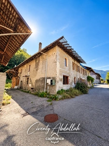 Maison à vendre 11 pièces AITON (73) MAISON DE CARACTÈRE À RÉNOVER – FORT POTENTIEL IMMOBILIER