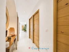 VILLA CONTEMPORAINE D'EXCEPTION – 192 m² DE PLAIN-PIED AVEC PISCINE - en limite de Gilly sur Isère