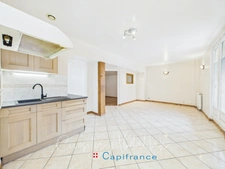 Appartement à vendre 2 pièces FRONTENEX (73)- T2 45 M² AVEC PARKING COUVERT ET CELLIER 