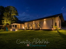 VILLA CONTEMPORAINE D'EXCEPTION – 192 m² DE PLAIN-PIED AVEC PISCINE - en limite de Gilly sur Isère