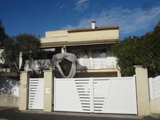 Maison à vendre 6 pièces VIAS (34)