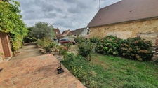 Maison à vendre de 175 m² de  6 pièces sur 2400 m² de terrain à Breuil le vert(60)