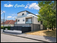 Attique T2 Metz _51,5m²_très grande terrasse de 41m² parking inclus + garage + cuisine équipée