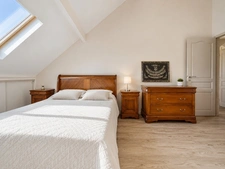 Maison moderne 236 m² – 6 ch - Piscine chauffée – Suite parentale – AUGNY