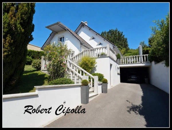 Maison à vendre 7 pièces MARANGE SILVANGE (57)