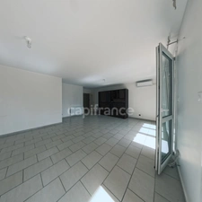 🌿 95 m² lumineux plein Sud | Résidence Les Dauphins | Cave + Parking sécurisé | Calme absolu côté jardin ☀️