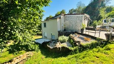 Maison à vendre 6 pièces 140 M² habitable, 4 chambres donc une suite parentale sur un terrain de 896 M², proche des commerces, écoles et transport avec le calme en plus à POMMEUSE (77)