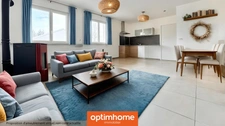 Appartement 1er étage, rénové, lumineux, trois chambres, parkings.