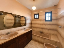 House for sale, 6 rooms, SAUVIAN (34)