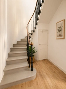 A VENDRE - SERIGNAN - Maison de ville 5 pièces - Surface habitable : 120 m²   (34)