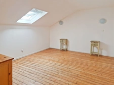 Maison à vendre 5 pièces  (03)