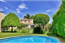 Propriété 7 pièces – 237 m² – Terrain 1 624 m² – Piscine & Pool House - MONTELIMAR (26)