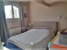 Élégante villa familiale de 237 m² avec piscine dans un quartier recherché de Montélimar (26)