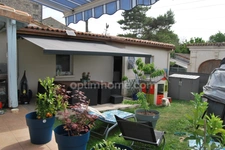 Maison en pierre CHAMPNIERS (16)