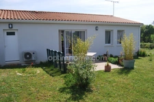 Belle maison de plain pied de 2021 comprenant 3 chambres avec un DPE A