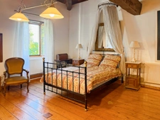 House for sale in Vic-Fezensac (32), 5 rooms - Renovated mill with swimming pool - 120 m² of living space - 6632 m² plot - Potential for a bed and breakfast