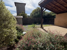 Maison à vendre à Bassoues – 98,6 m² habitables avec terrasse couverte et jardinet