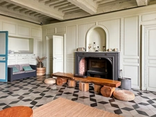 For sale near MARCIAC (32) - 32-room castle - 1540 m2 of living space - 5.8 hectare estate 