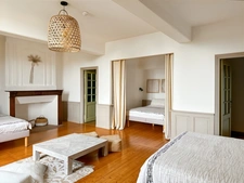 For sale near MARCIAC (32) - 32-room castle - 1540 m2 of living space - 5.8 hectare estate 
