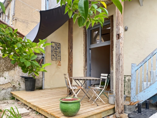 Maison à vendre 10 pièces MIRANDE (32) - 222 m2 avec jardin