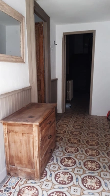 Building for sale in EAUX BONNES (64) - 256 m2 living space - Land 202 m2