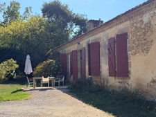 Château à vendre BAS ARMAGNAC (32) - Avec deux gîtes, dépendances, piscine et parc - 19 ha de vignes et terres
